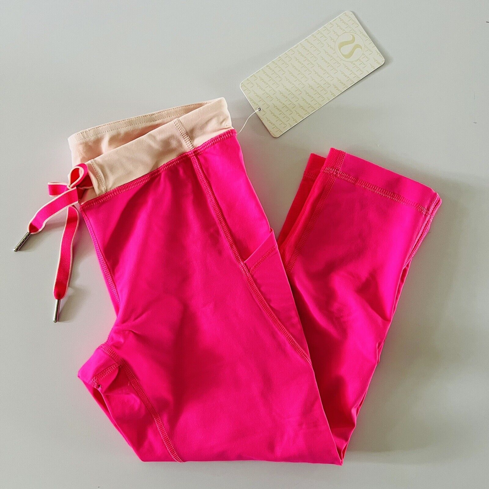 Lululemon Athletica Pinkelicious Parfait Pink Beach Runner Crop Leggings - Us 4